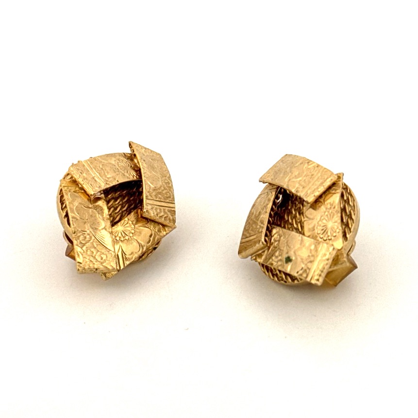Vintage Hob Costume Jewelry Gold Tone Clip On Earrings 54$